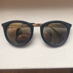 LIKE NEW Le Spec Sunglasses